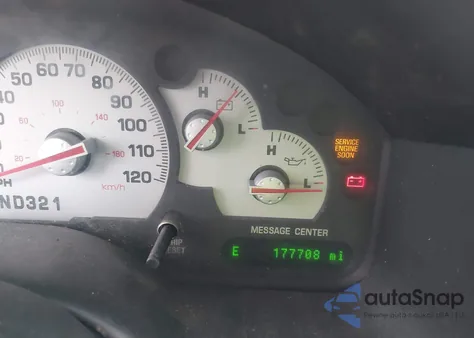 2005 Mercury Mountaineer z USA, uszkodzony, nr VIN 4M2ZU66K55UJ04095